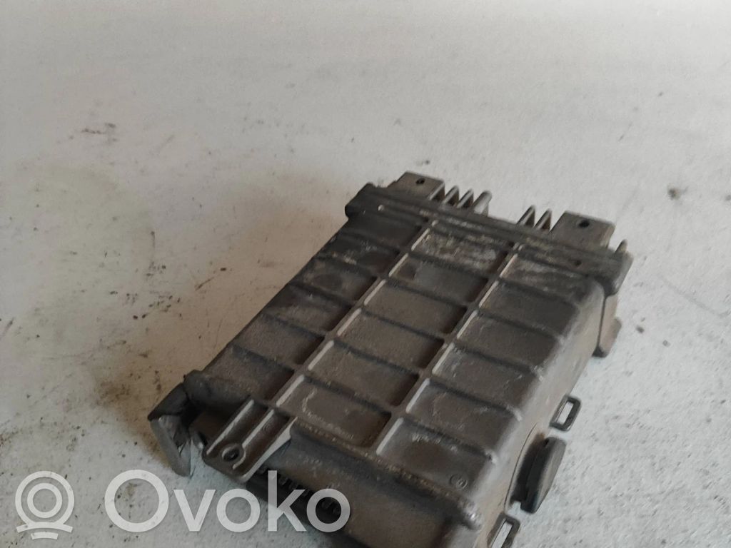 Audi 80 90 S2 B4 Engine control unit/module 