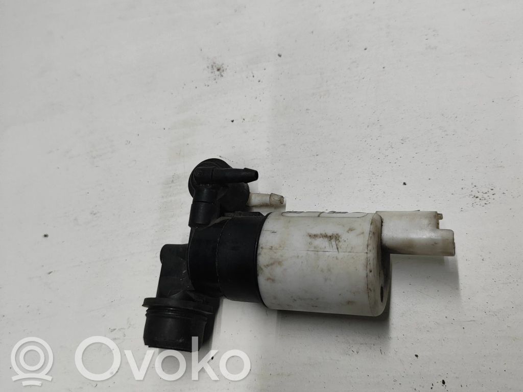Renault Laguna II Windscreen/windshield washer pump 