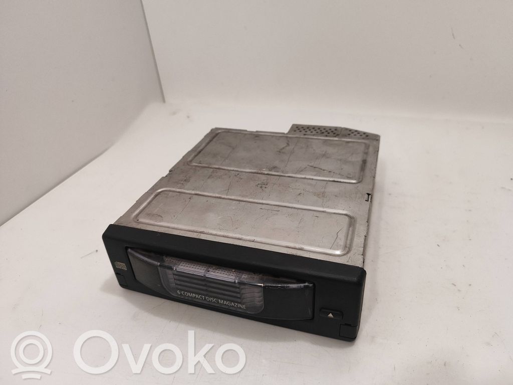 BMW 5 E60 E61 CD/DVD changer 