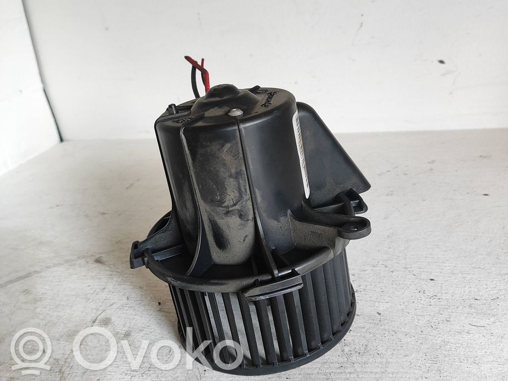 Citroen C4 I Pečiuko ventiliatorius/ putikas 