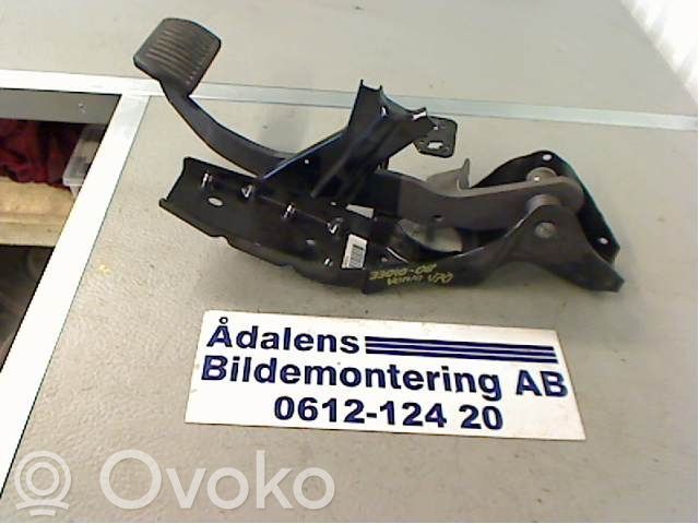 Volvo V70 Jarrupoljin 