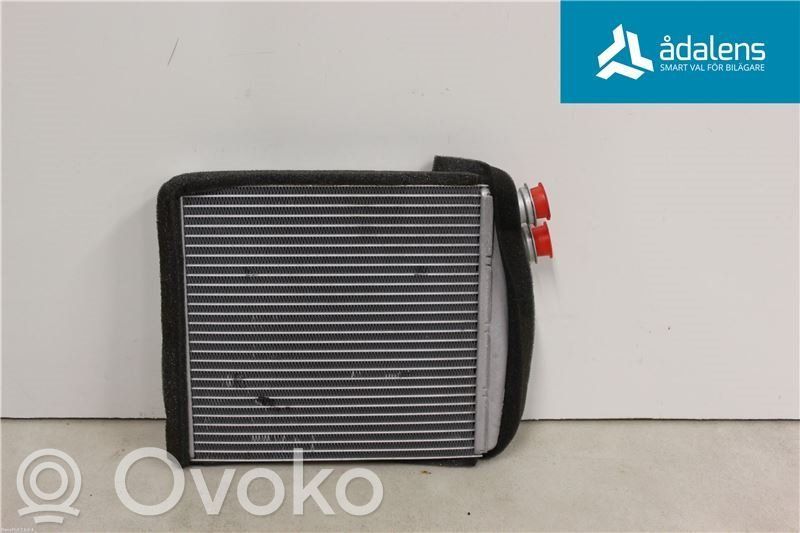Volvo V70 Pečiuko radiatorius 