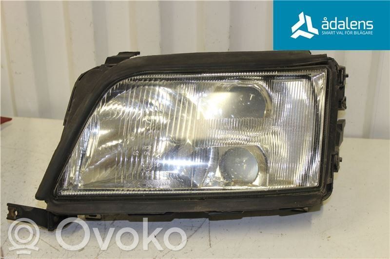 Audi A6 S6 C4 4A Lampa przednia 