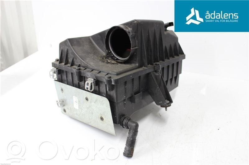 Volkswagen Amarok Obudowa filtra powietrza 