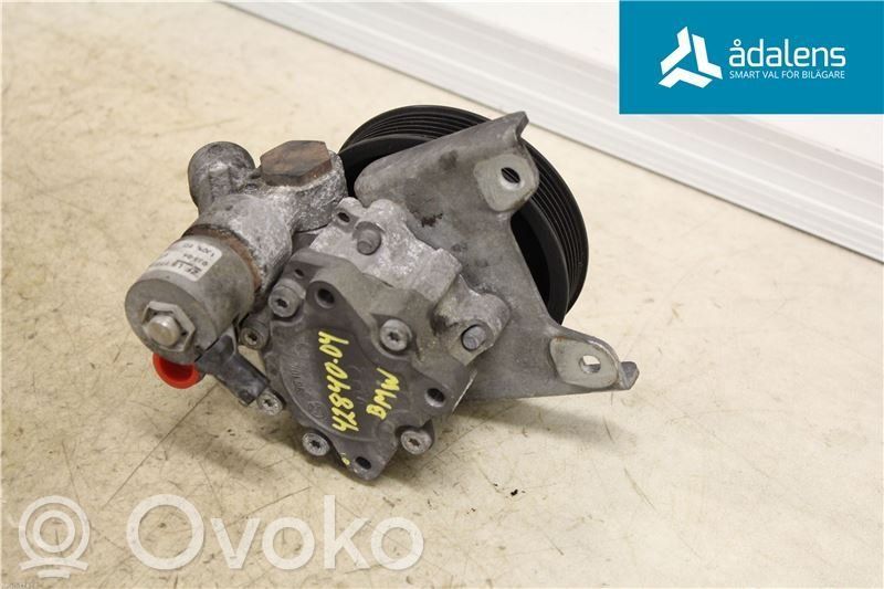 BMW 5 E60 E61 Power steering pump 