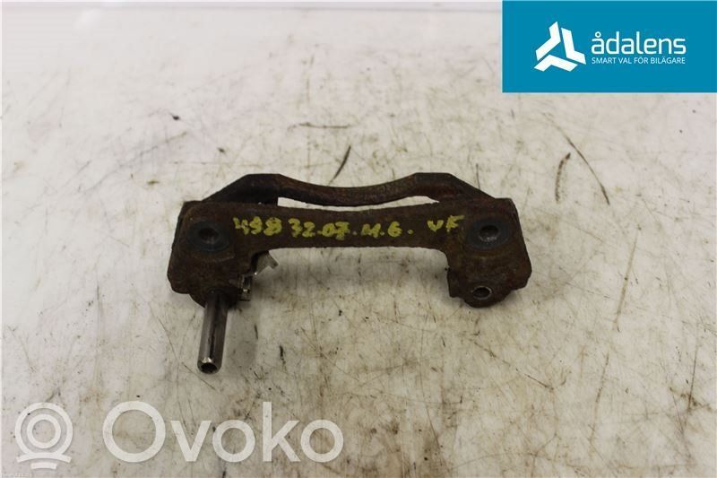 Mazda 6 Mocowanie przedniego zacisku hamulca 