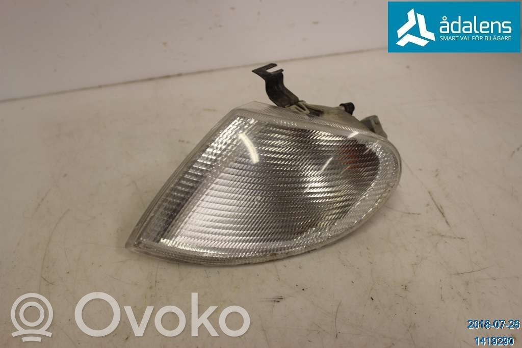 Ford Galaxy Front indicator light 