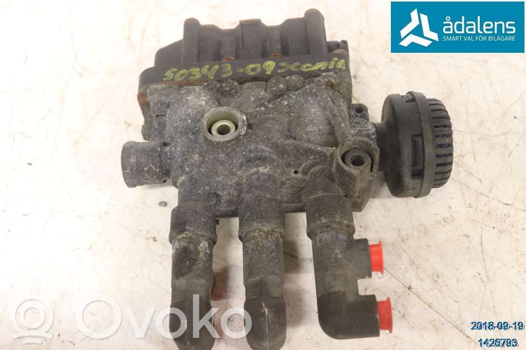 Volvo S90, V90 Scheinwerfer 