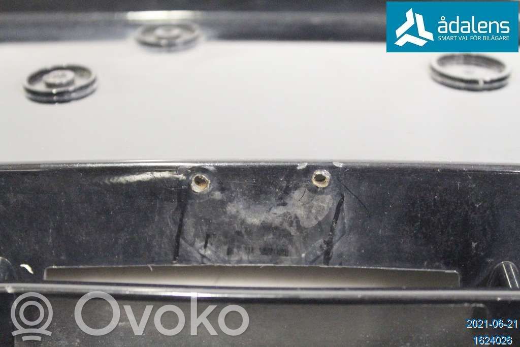 Ford Focus Front bumper lower grill 