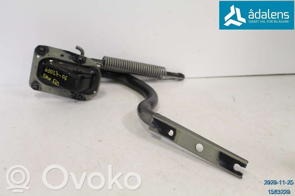 BMW 5 E60 E61 Tailgate/trunk/boot hinge 