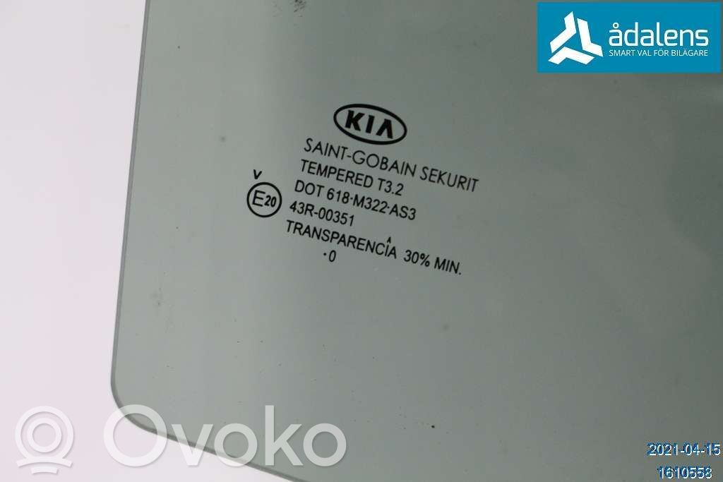 KIA Ceed Luna de la puerta trasera 