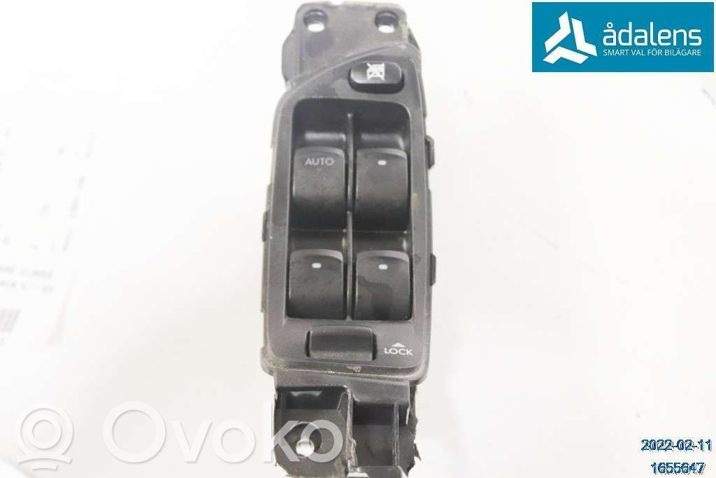 Subaru Outback Electric window control switch 