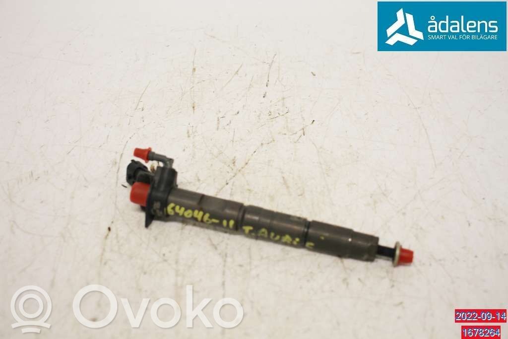 Toyota Auris 150 Wtryskiwacz paliwa 