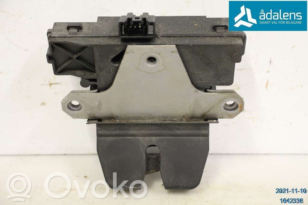 Tailgate/trunk/boot lock/catch/latch   1570448