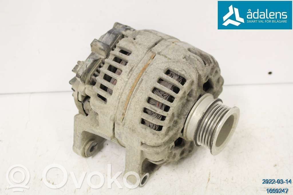 Opel Astra H Alternador 