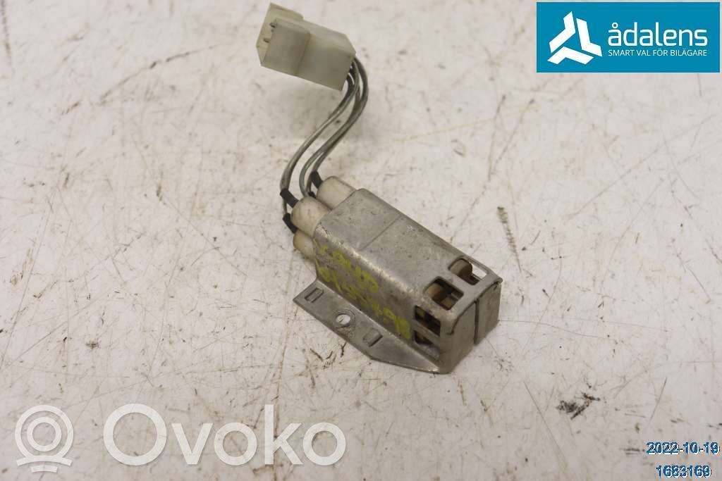 Volvo 940 Degalų purkštukų (forsunkių) valdymo blokas 