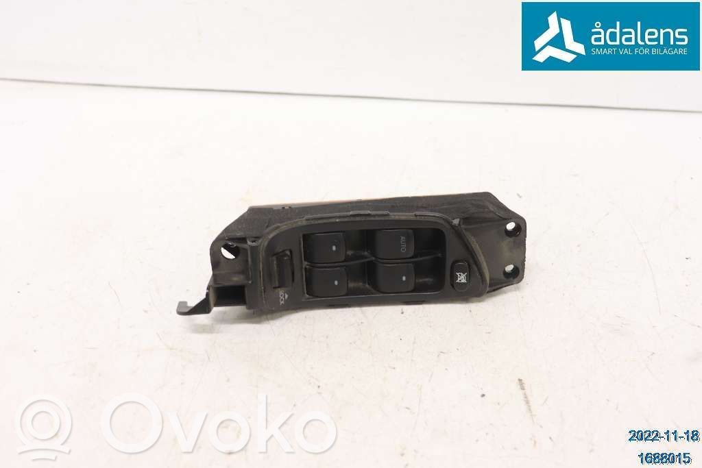 Subaru Outback Electric window control switch 
