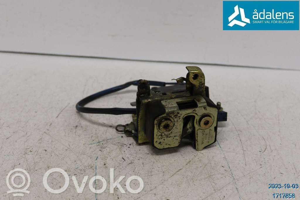 Volvo 740 Priekšpusē slēdzene 
