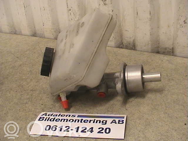 Opel Corsa C Pääjarrusylinteri 