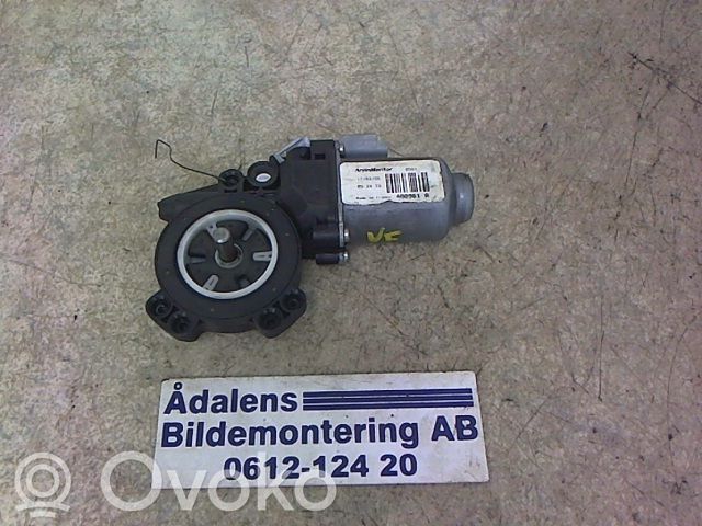 Motor del regulador de la ventanilla de la puerta delantera   400961A