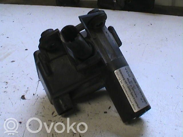 Unité de commande / module de régulateur de vitesse   8369027,408201013001
