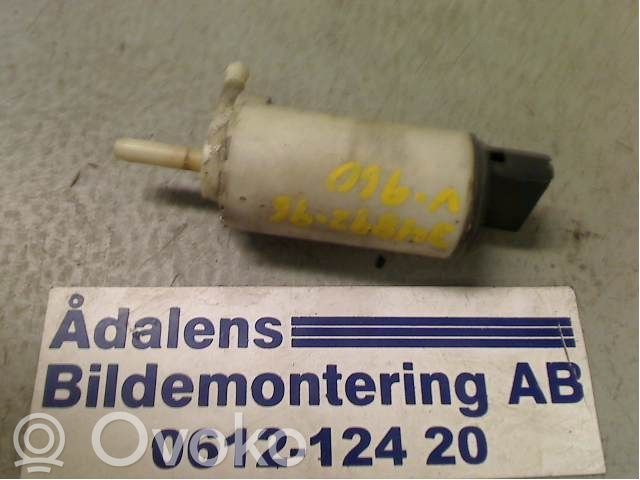Volvo 960 Windscreen/windshield washer pump 