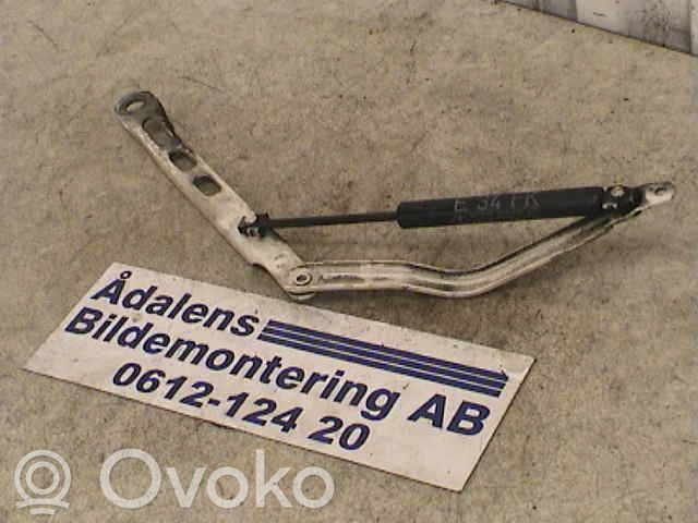 BMW 5 E34 Front bonnet/hood damper/strut 