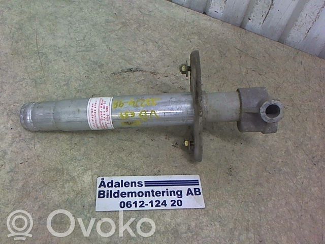 BMW 5 E39 Barra de anclaje del amortiguador trasero 
