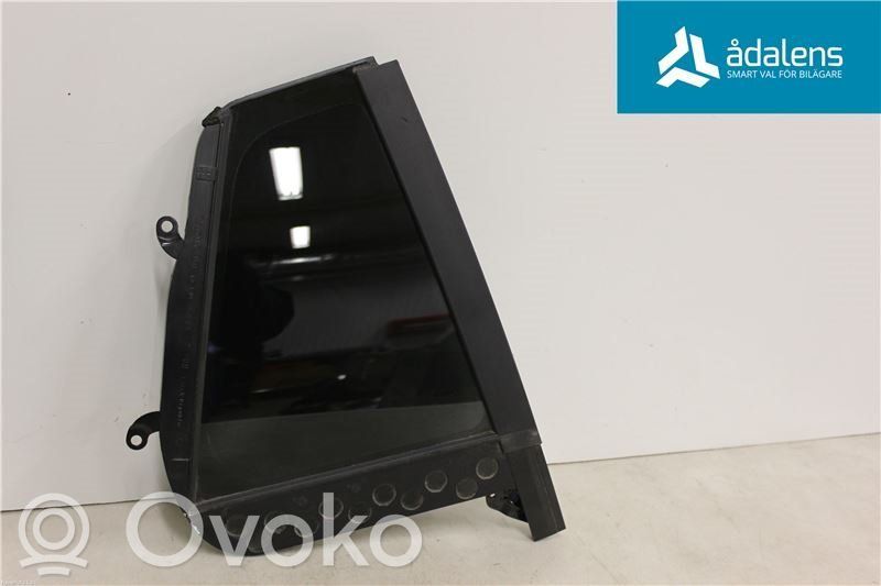 Volvo V60 Ventanilla de ventilación de la puerta trasera 