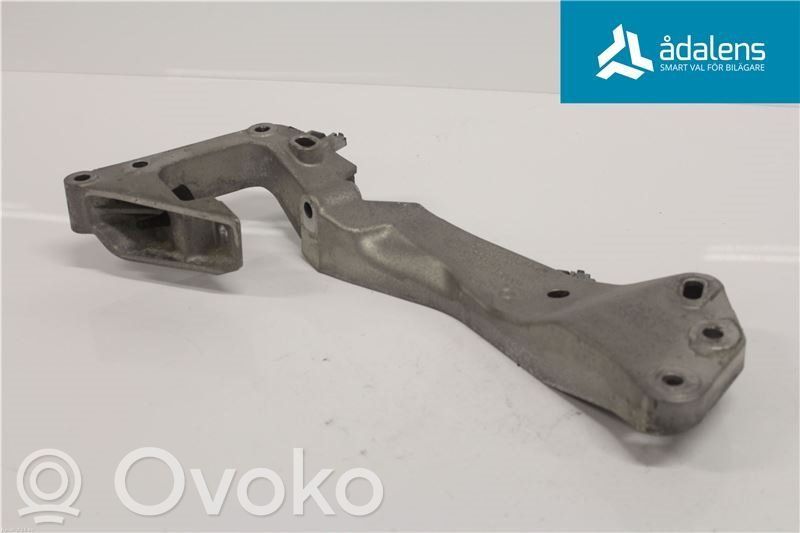 BMW 4 F32 F33 Pārnesumkārbas stiprinājuma kronšteins 