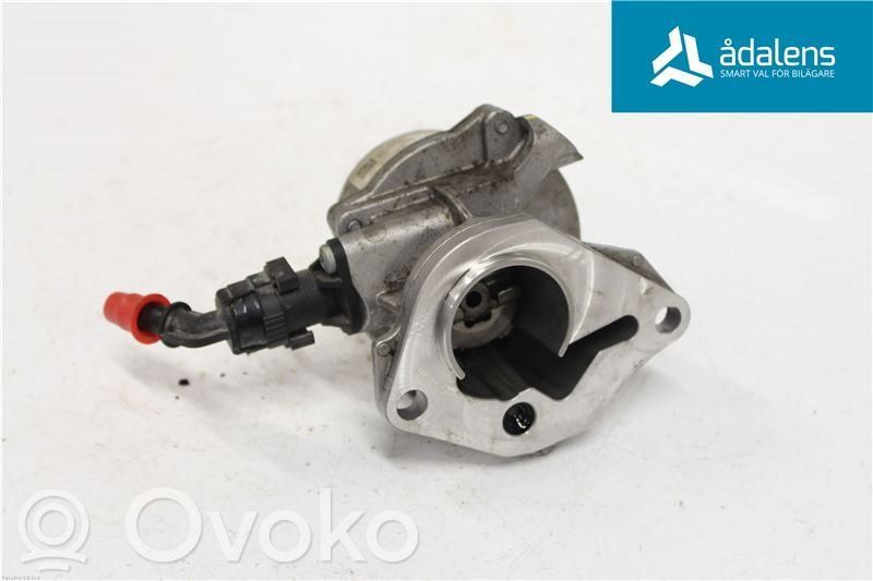 Nissan NV200 Vacuum pump 
