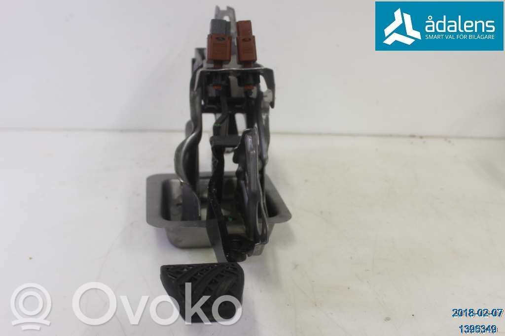 Bremžu pedālis   465011HK2A