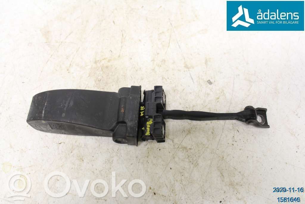 Skoda Karoq Takaoven pidätin 