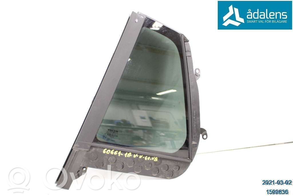 Ventanilla de ventilación de la puerta trasera   31352043