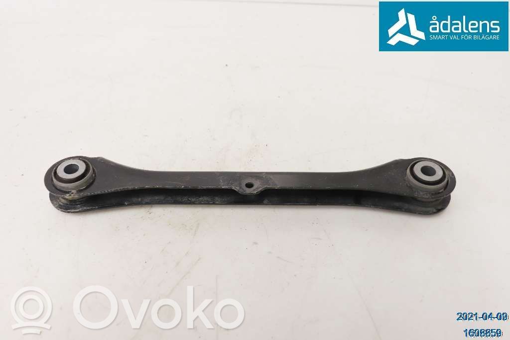 Volvo XC40 Рычаг 