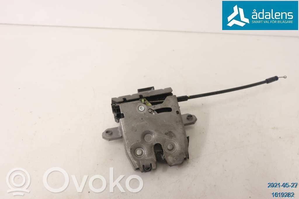 Loading door lock   31440244,31253170