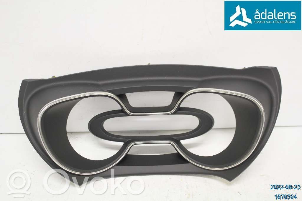 Renault Captur Dashboard trim 