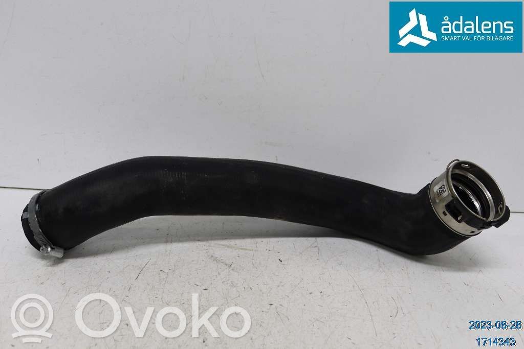 Volvo V40 Wąż / Rura intercoolera 