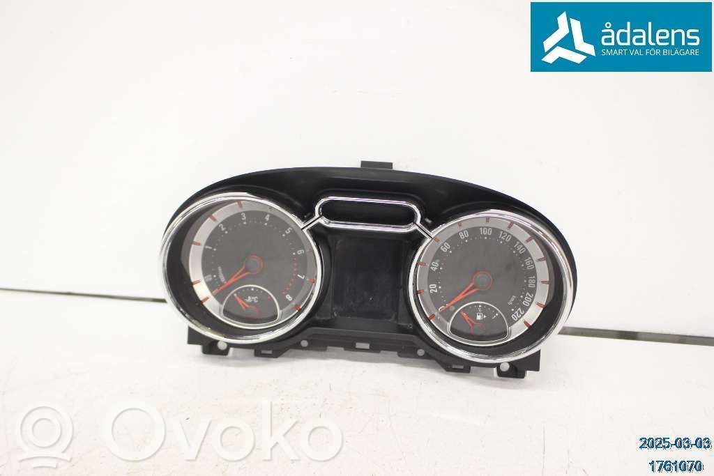 Opel Adam Licznik / Prędkościomierz 