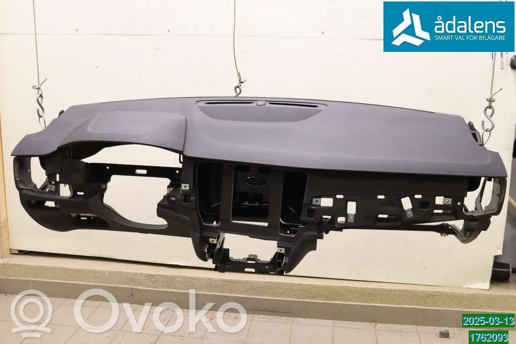 Volvo S90, V90 Panel de instrumentos 