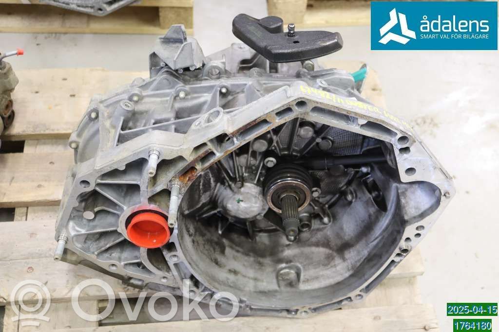 Dacia Duster Manual 6 speed gearbox 
