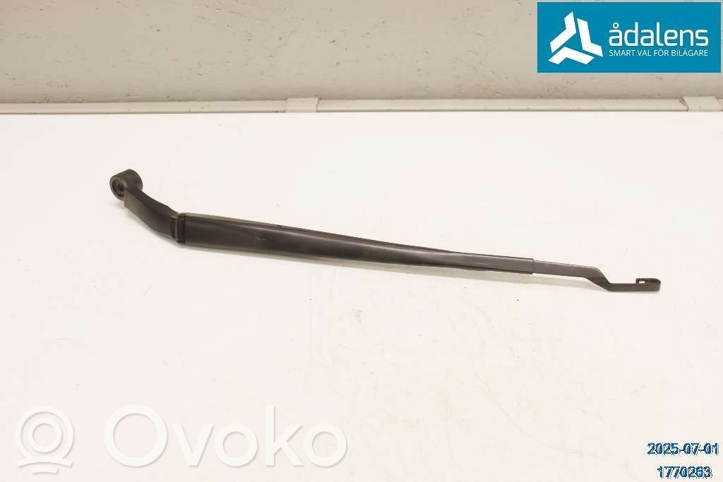 Toyota Corolla E210 E21 Wischerarm vorne 