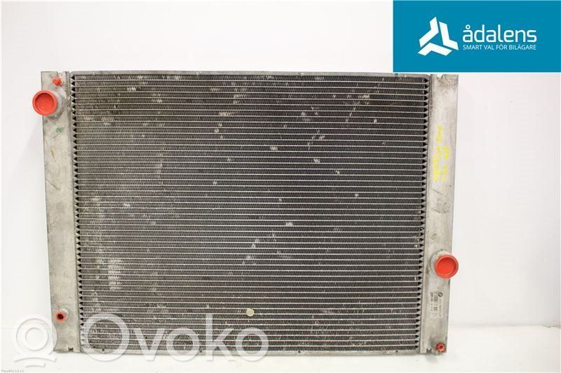BMW 7 E65 E66 Coolant radiator 
