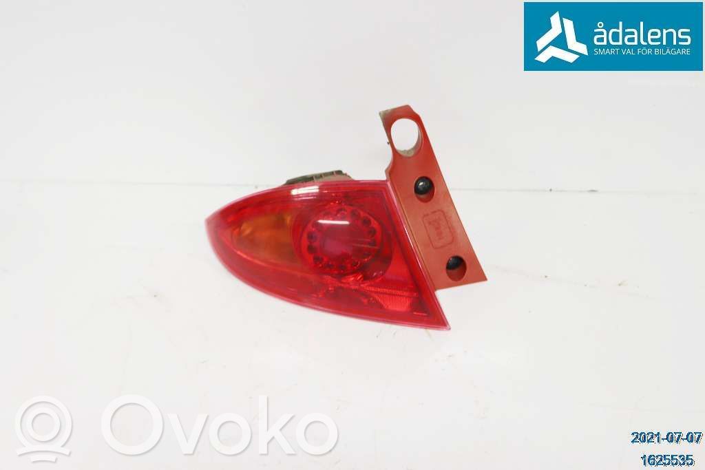 Takavalot   1P0945111D