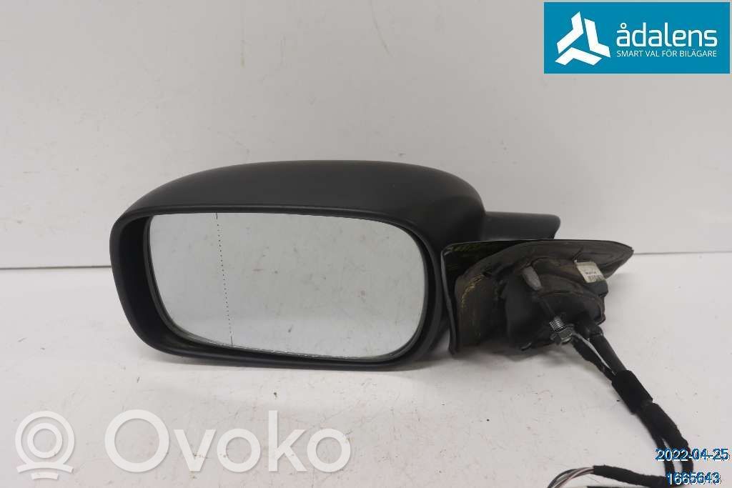 Volvo XC70 Elektryczne lusterko boczne drzwi przednich 