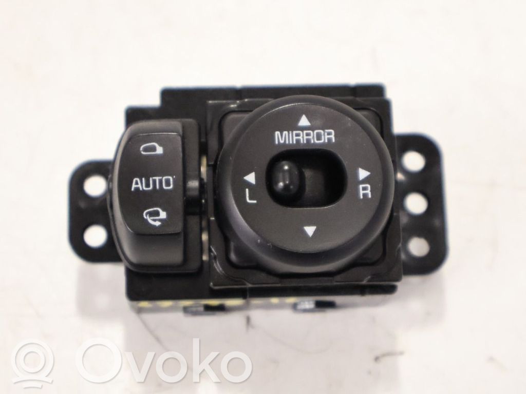 Interruptor del espejo lateral   93530A2050,49D4811000