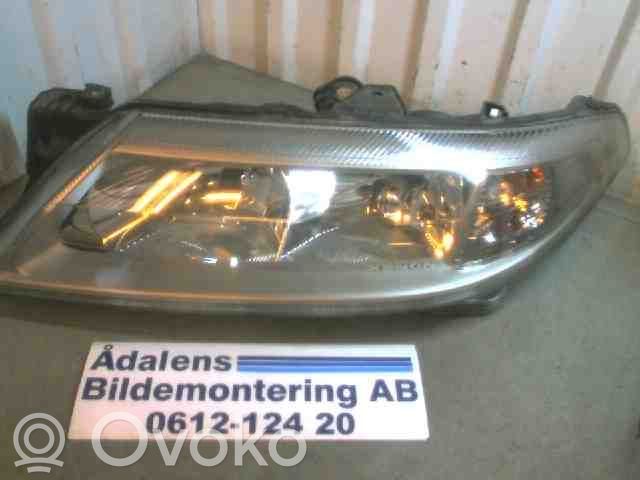 Scheinwerfer   8200163323