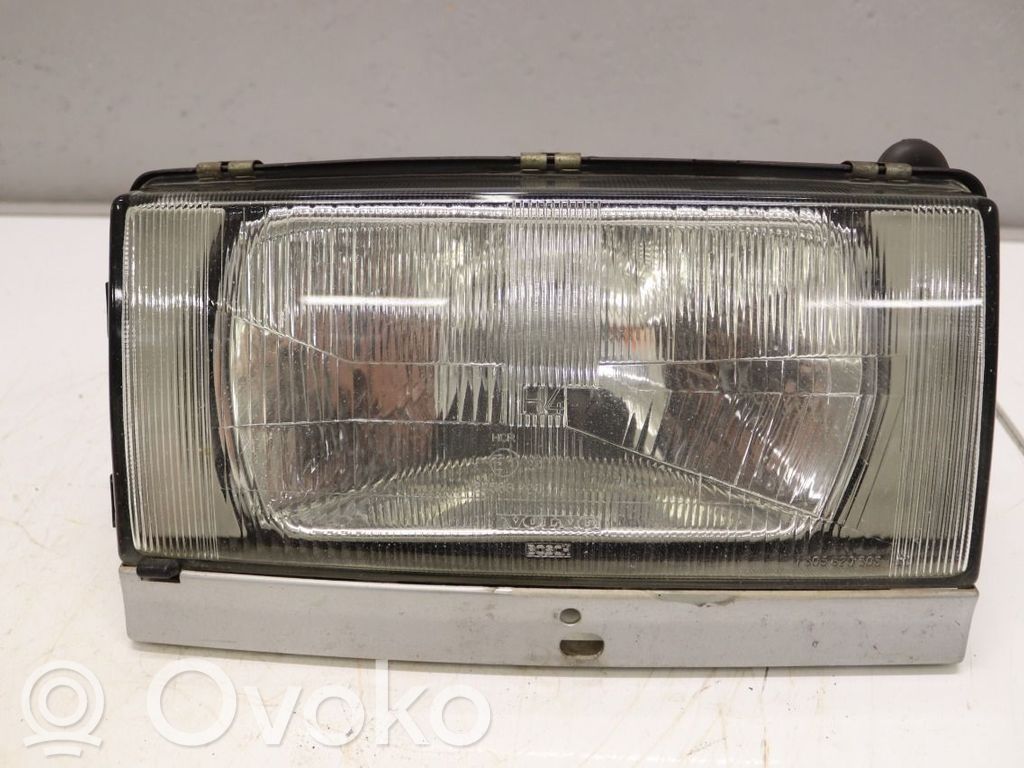Volvo 740 Scheinwerfer 