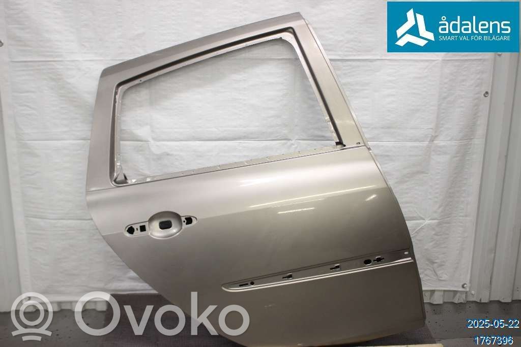 Puerta trasera   7751478294