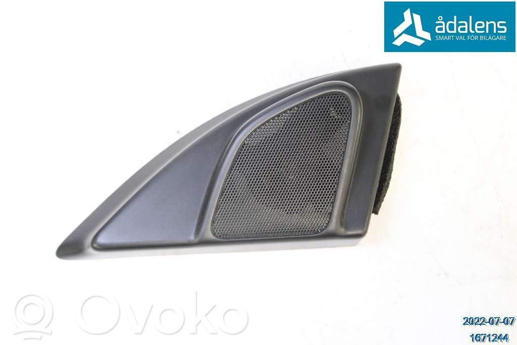 Volvo XC60 Etuoven kaiutin 